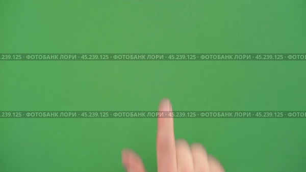 Gestures pack. Male hand touching, clicking, tapping and swiping on chromakey green screen. Zoom in, zoom out. Close up. 4K Footage Pack. Using for a smartphone, tablet pc or a touch screen devices. Стоковое видео, видеограф Марина Демидюк / Фотобанк Лори