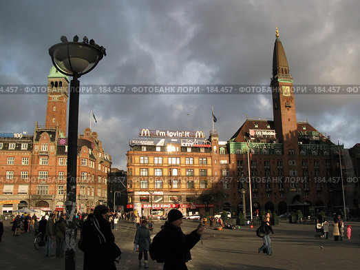 Главная площадь Копенгагена (2007 год). Редакционное фото, фотограф Георгий Ильин / Фотобанк Лори