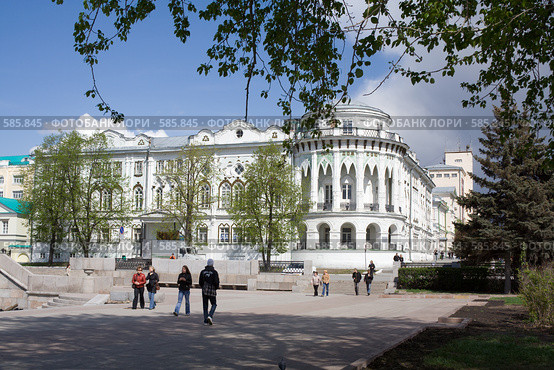 Город Екатеринбург, вид на старинное здание (2008 год). Редакционное фото, фотограф Солодовникова Елена / Фотобанк Лори