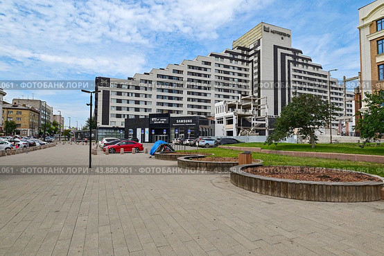 Город Красноярск. Общественно-деловой центр Метрополь (2024 год). Редакционное фото, фотограф Александр Тараканов / Фотобанк Лори