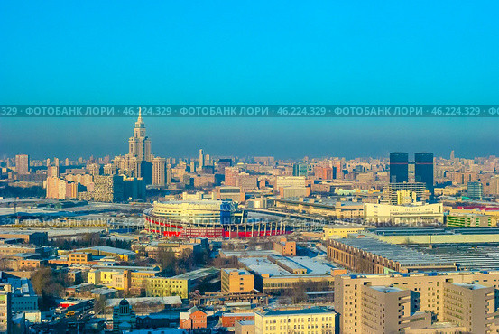 Город Москва. Ходынское поле. Дворец спорта «Мегаспорт» имени А. В. Тарасова. Вид с высоту птичьего полета (2012 год). Редакционное фото, фотограф Зобков Юрий / Фотобанк Лори