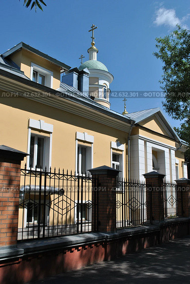 Город Москва. Православный храм Рождества Иоанна Предтечи в Ивановском. Улица Сталеваров, 6. Район Ивановское (2012 год). Стоковое фото, фотограф lana1501 / Фотобанк Лори
