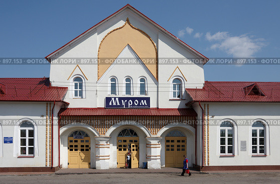 Город Муром. Железнодорожный вокзал (2009 год). Стоковое фото, фотограф Юрий Синицын / Фотобанк Лори