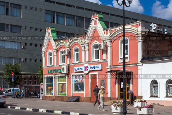 Город Саратов. Баскин-Роббинс (2014 год). Редакционное фото, фотограф Сергей Лаврентьев / Фотобанк Лори
