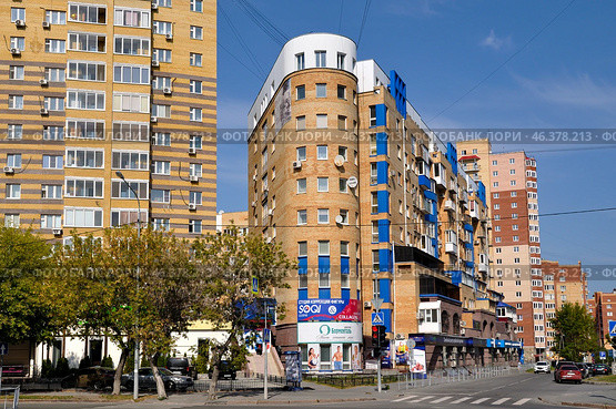 Город Тюмень. Улица Осипенко (2015 год). Редакционное фото, фотограф Александр Тараканов / Фотобанк Лори