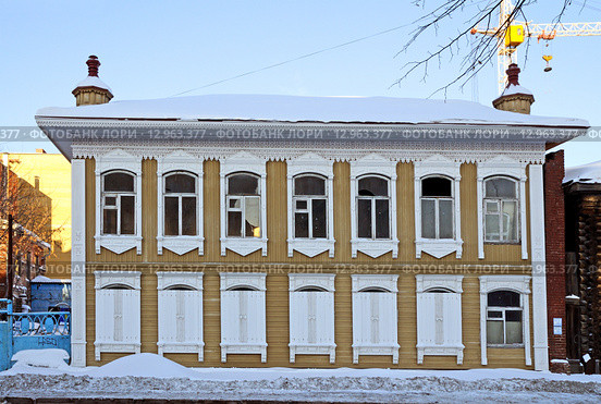Город Тюмень, улица Сакко, 25. Памятник архитектуры конца 19 века (2013 год). Стоковое фото, фотограф Александр Тараканов / Фотобанк Лори
