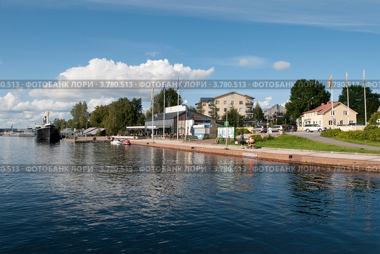 Городок Пуумала летним днем. Финляндия (2012 год). Редакционное фото, фотограф Виктор Карасев / Фотобанк Лори