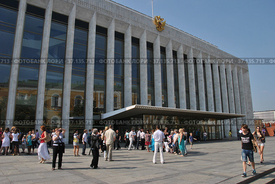 Государственный Кремлёвский дворец. Московский Кремль. Город Москва (2013 год). Редакционное фото, фотограф lana1501 / Фотобанк Лори