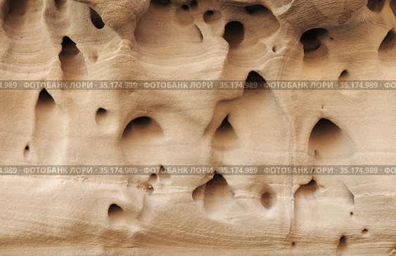 Gran Canaria, amazing sand stone erosion figures in ravines on Punta de las Arenas cape on the western part of the island, also called Playa de Artenara (2020 год). Стоковое фото, фотограф Tamara Kulikova / Фотобанк Лори