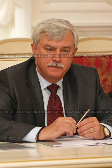 Губернатор Санкт-Петербурга Георгий Полтавченко (2011 год). Редакционное фото, фотограф Александр Тарасенков / Фотобанк Лори