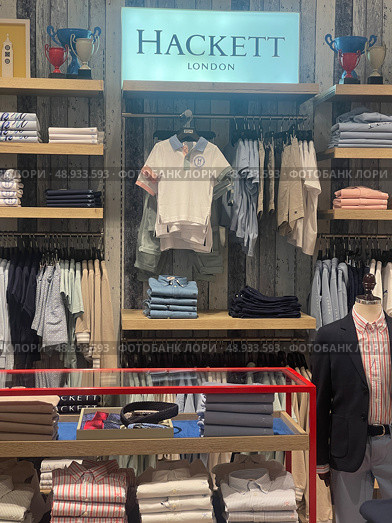 Hackett London men's clothing display in Valencia. Редакционное фото, фотограф Данил Руденко / Фотобанк Лори