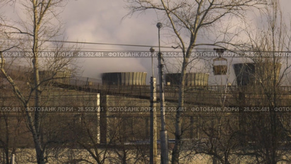 Хайдельбергцемент — работающий цементный завод. 2 плана. HeidelbergCement — working cement plant. 2 shots. Стоковое видео, видеограф Евгений Романов / Фотобанк Лори