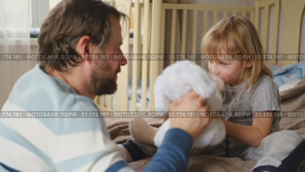 Happy Father Playing with Daughter. Three Years Baby Smiling, Laughing, Looking at Daddy. Man Showing Affection to Child. Candid Real Emotion. Beard Dad and Little Kid Girl. Authentic Family Lifestyle. Стоковое видео, видеограф Марина Демидюк / Фотобанк Лори