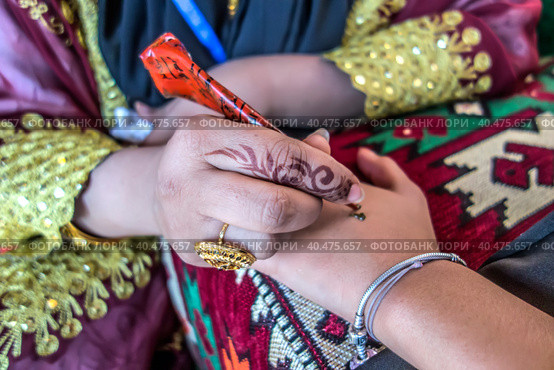 Henna Mehdi Design Tattoo Art on the Hand. Стоковое фото, фотограф Iva Noel / Фотобанк Лори