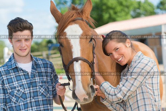 horse lover. Стоковое фото, агентство Ingram Publishing / Фотобанк Лори
