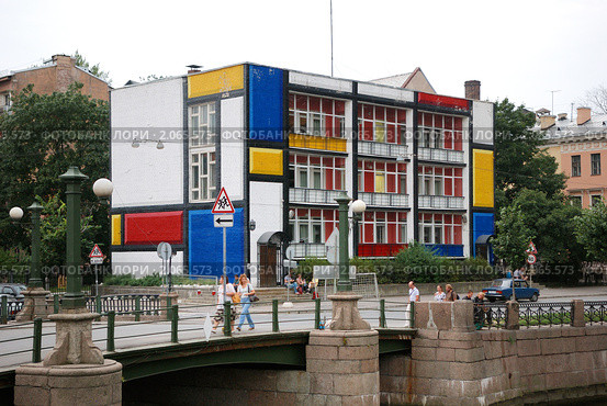 Хостел Graffiti. Санкт-Петербург (2010 год). Редакционное фото, фотограф Дмитрий Яковлев / Фотобанк Лори