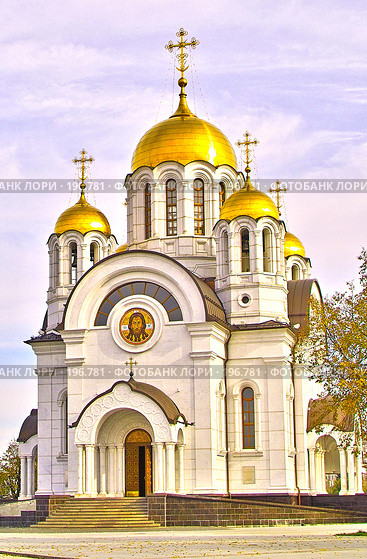 Храм Cв. Георгия Победоносца в Самаре (2004 год). Стоковое фото, фотограф Александр Злобин / Фотобанк Лори