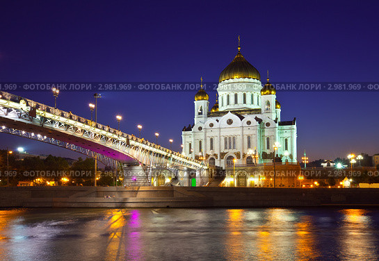 Храм Христа Спасителя ночью (2011 год). Редакционное фото, фотограф Яков Филимонов / Фотобанк Лори