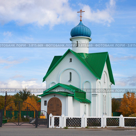 Храм Святого Преподобного Варлаама Керетского в Коле (2012 год). Стоковое фото, фотограф Александр Романов / Фотобанк Лори