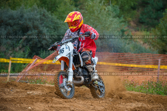 Хрусталев Фёдор (Free Rides Group, Видное), класс "Country Kidz",  4 Этап Кубока XSR-MOTO.RU по Кантри Кроссу, мотопарк Вельяминово. Репортаж (2016 год). Редакционное фото, фотограф Pukhov K / Фотобанк Лори