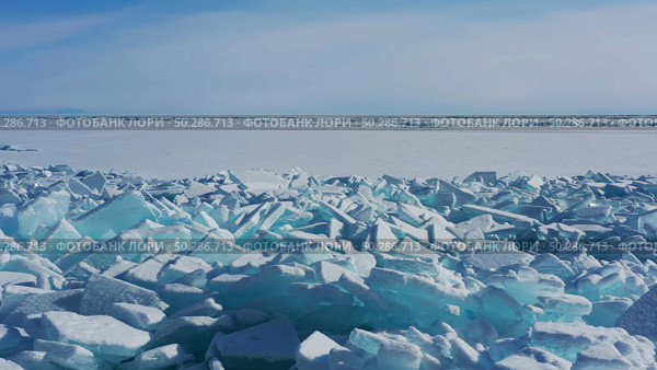 Ice ridges on Lake Baikal. Стоковое фото, фотограф Михаил Коханчиков / Фотобанк Лори