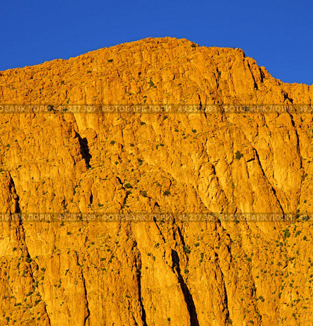 in todra africa morocco the atlas dry mountain. Стоковое фото, агентство Ingram Publishing / Фотобанк Лори