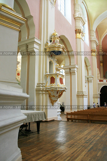 Интерьер Софийского собора. Полоцк, Витебская обл., Беларусь (2012 год). Стоковое фото, фотограф Марина Шатерова / Фотобанк Лори