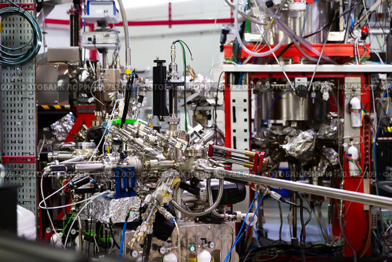 Interior of scientific research laboratory. Стоковое фото, фотограф Яков Филимонов / Фотобанк Лори