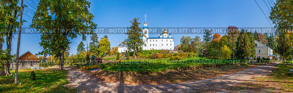 Иоанно-Богословский Череменецкий мужской монастырь. Панорама. Череменец. Лужский район, Ленинградская область (2020 год). Стоковое фото, фотограф Сергей Афанасьев / Фотобанк Лори