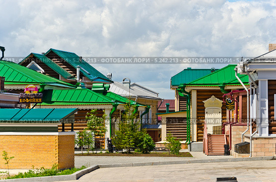 Иркутская слобода, город Иркутск 130-й квартал (2013 год). Редакционное фото, фотограф Игорь Боголюбов / Фотобанк Лори