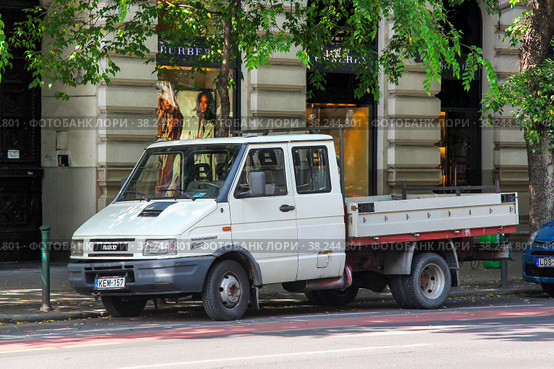 Iveco TurboDaily 35-12 (2014 год). Редакционное фото, фотограф Art Konovalov / Фотобанк Лори