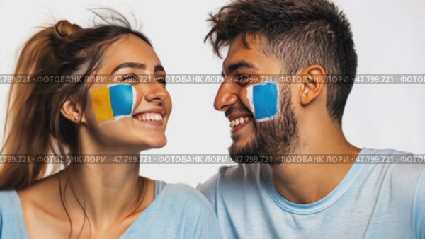 Joyful couple with painted flags enjoying teasing laughter and smiles. Стоковое AI-видео, аниматор Sabyna75 / Фотобанк Лори
