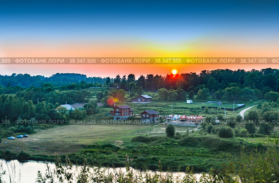 July 17, 2021 Europe, Russia, the city of Rzhev sunset at the banks of the Volga river. Стоковое фото, фотограф Алексей Сорокин / Фотобанк Лори
