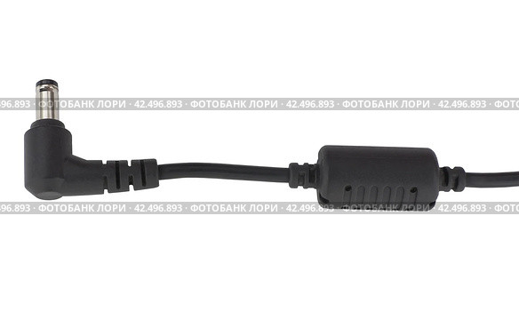 Кабель электропитания с фильтром на белом фоне. Male jack and ferrite bead inductor of power plug adapter on white backgroundd. Стоковое фото, фотограф Татьяна Д / Фотобанк Лори