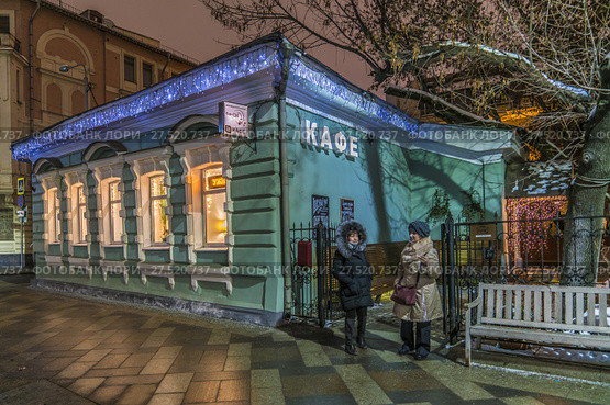 Кафе "Кофе ON" на Большой Ордынке, Москва (2018 год). Редакционное фото, фотограф Виктор Тараканов / Фотобанк Лори