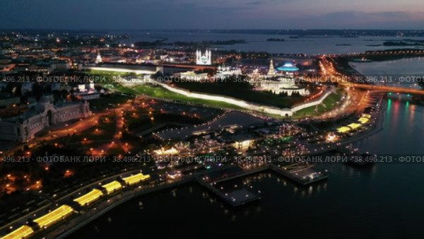 Kazan Kremlin at summer night with view of Kazanka River. Стоковое видео, видеограф Яков Филимонов / Фотобанк Лори