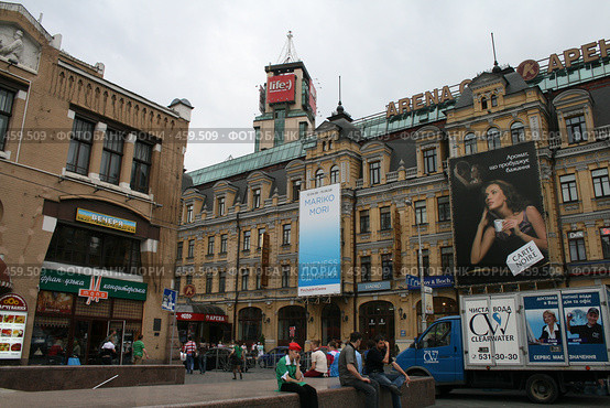 Киев (Бесарабка) (2008 год). Редакционное фото, фотограф Никончук Алексей / Фотобанк Лори