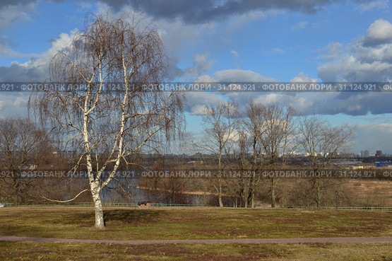 Коломенский парк. Район Нагатинский Затон. Город Москва. Россия (2015 год). Редакционное фото, фотограф lana1501 / Фотобанк Лори