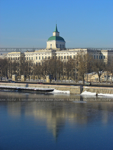Корделожа Московского воспитательного дома (Китайгородский проезд, 9 стр. 4). Москворецкая набережная. Таганский район. Город Москва (2010 год). Стоковое фото, фотограф lana1501 / Фотобанк Лори