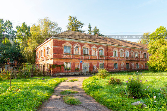 Корпус Десятинного монастыря. Великий Новгород (2019 год). Стоковое фото, фотограф Александр Щепин / Фотобанк Лори