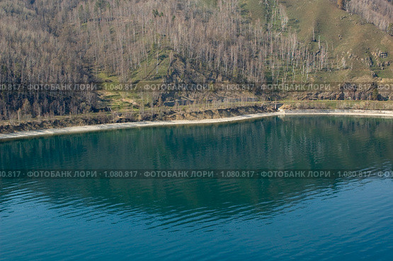 Кругобайкальская железная дорога.КБЖД. (2008 год). Редакционное фото, фотограф Аlexander Reshetnik / Фотобанк Лори