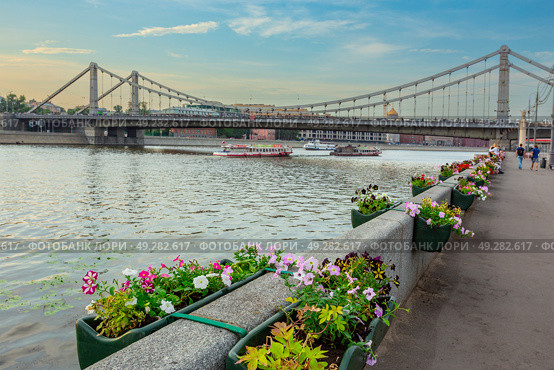 Krymsky Bridge (2013 год). Стоковое фото, фотограф Олег Жуков / Фотобанк Лори