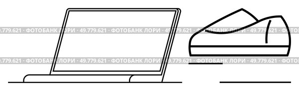 Laptop beside a computer mouse. Ideal for technology, work from home, online learning, digital communication, office environments, graphic design, productivity concepts. Line metaphor. Minimalist Line Drawing of a Laptop and Computer Mouse, Symbolizing Digital Communication and Work. Стоковая иллюстрация, агентство Ingram Publishing / Фотобанк Лори