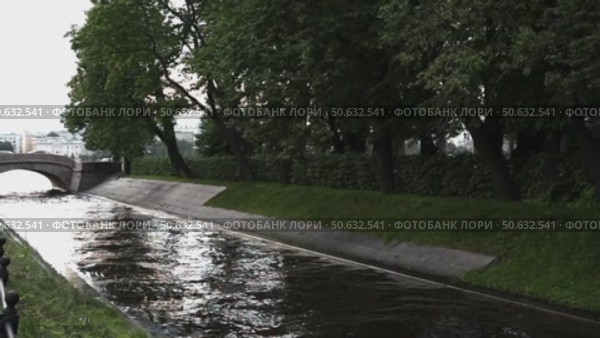 Лебяжья канавка. Стоковое видео, видеограф Клопотовская Мария / Фотобанк Лори