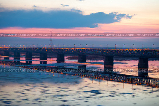 Ледоход на реке Амур, Россия. Стоковое фото, фотограф Юрий Стройкин / Фотобанк Лори