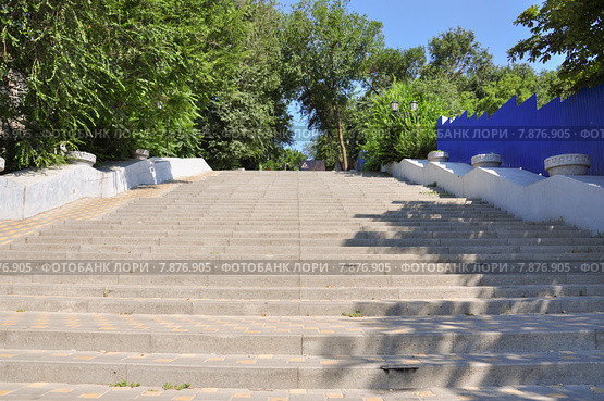 Лестница на набережную в Ростове-на-Дону (2014 год). Стоковое фото, фотограф Алёшина Оксана / Фотобанк Лори
