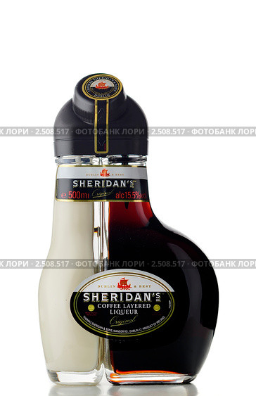 Ликер Шериданс (Sheridans) (2010 год). Редакционное фото, фотограф Василий Чижов / Фотобанк Лори
