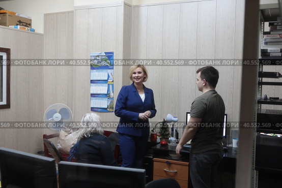 Лилия Золотухина ведущий телеканала "Балашиха ТВ" (2022 год). Редакционное фото, фотограф Дмитрий Неумоин / Фотобанк Лори