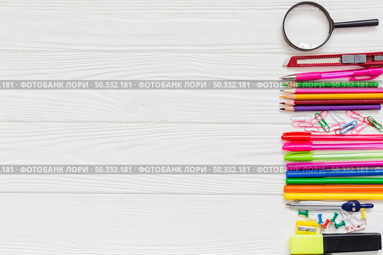 loupe pens pencils. High resolution photo. loupe pens pencils. High quality photo. Стоковое фото, агентство Ingram Publishing / Фотобанк Лори