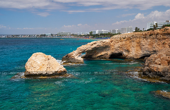 Love Bridge at Cape Greco. Cyprus (2018 год). Стоковое фото, фотограф Сергей Пристяжнюк (Serg Zastavkin) / Фотобанк Лори
